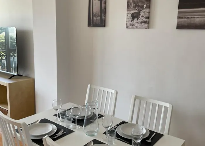 Trailhouse Castelao Daire Sarria